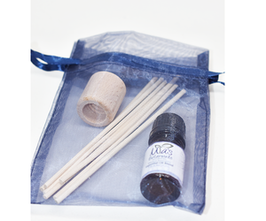 Minimalist Aromatherapy Reed Diffuser Set